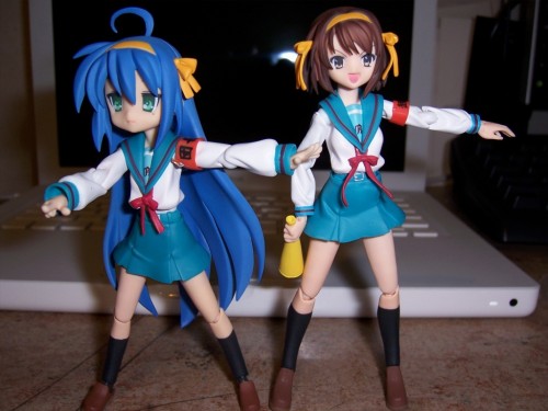 Picture 15 in [Konata Cosplay Figma]