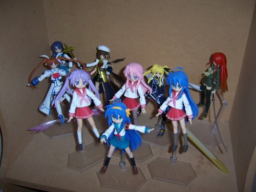 Picture 16 in [Konata Cosplay Figma]