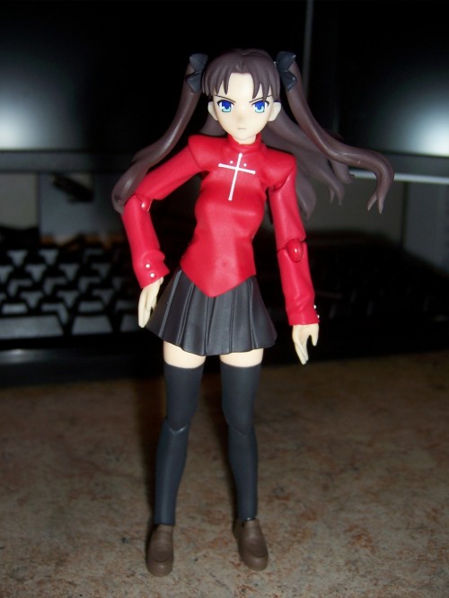 Picture 5 in [Rin Tohsaka and Saber Figmas]