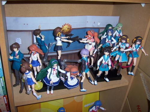 Picture 15 in [Earthquake proofing the figma shelf]