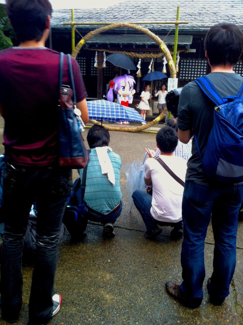 Picture 20 in [Kagami and Tsukasa's birthday at Washinomiya Shrine]